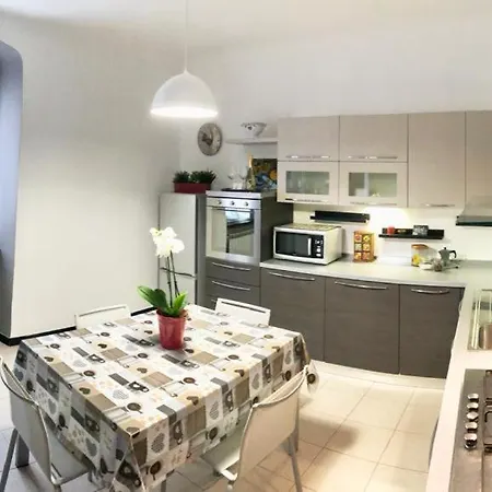 Apartament Principe Station & Castelletto-flatx4-optional Parking