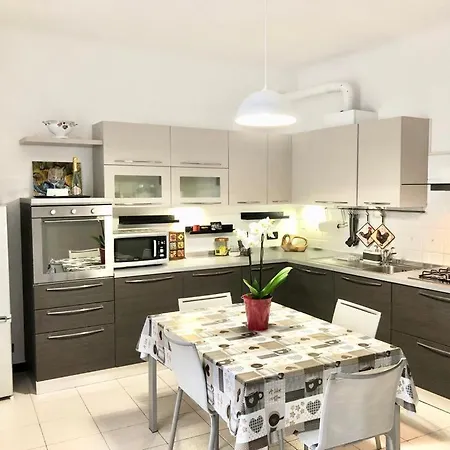 Principe Station & Castelletto-flatx4-optional Parking Apartament *